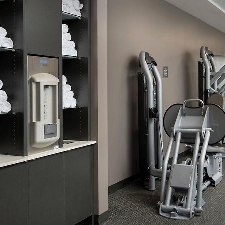 Отель Courtyard Portland East Fairview Экстерьер фото