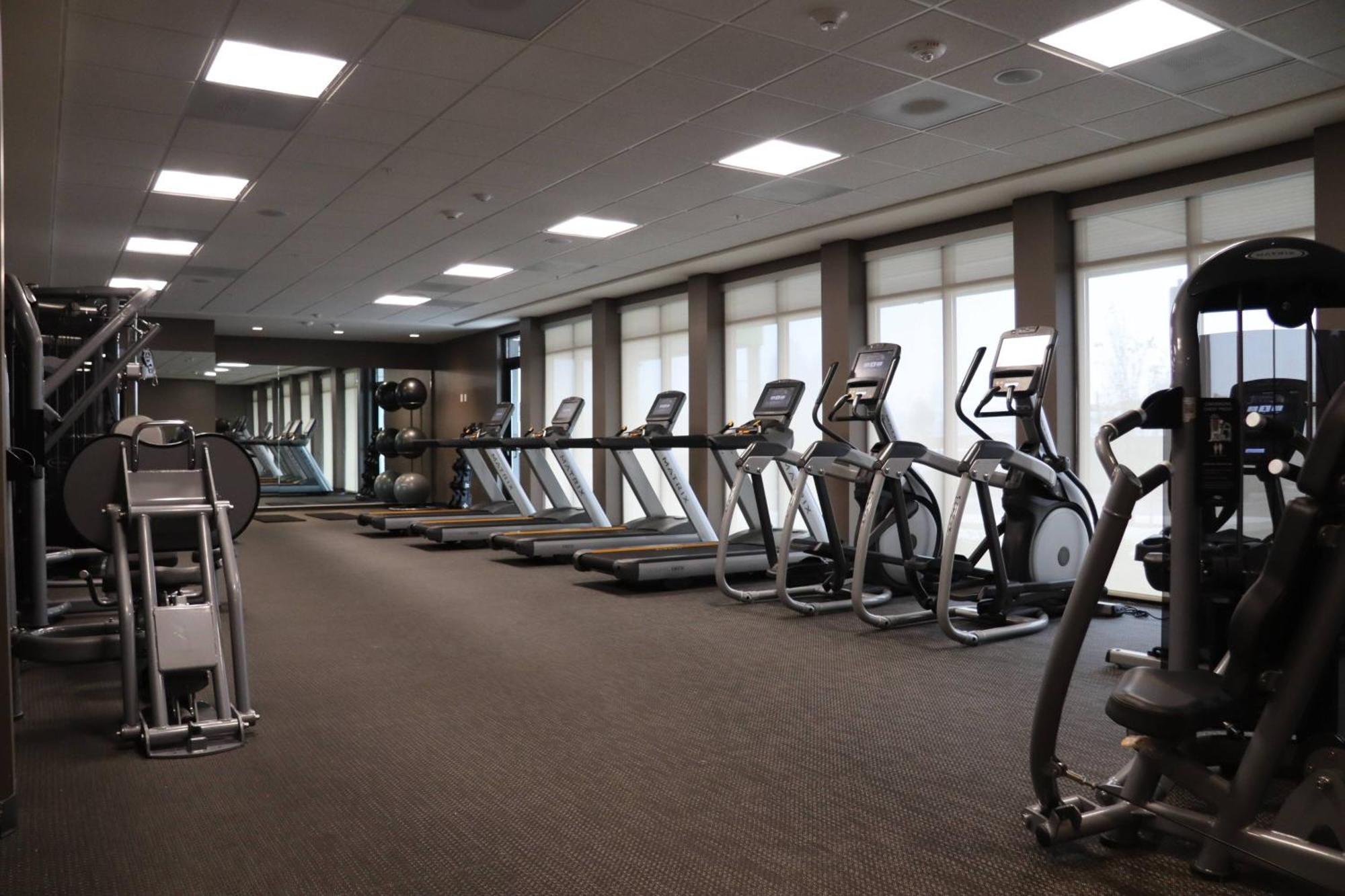 Отель Courtyard Portland East Fairview Экстерьер фото